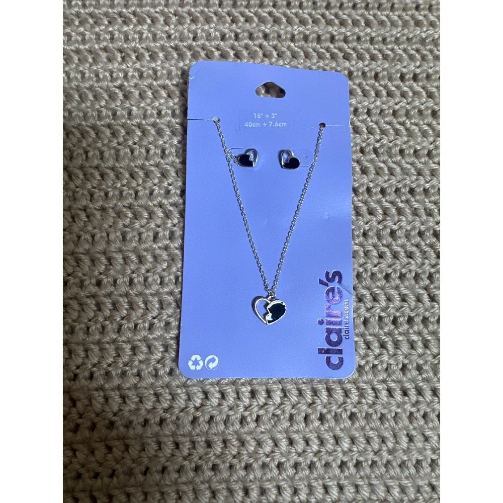 Claire's Silver Tone Black Heart Necklace and Earrings Jewelry Set 80815-4